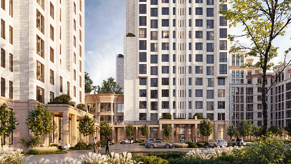 Внутри двора