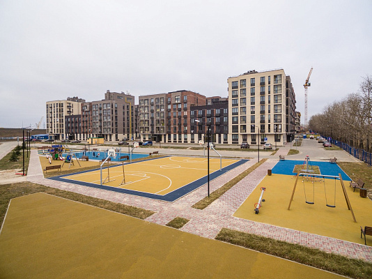 Спортивные площадки